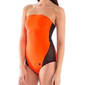 NWT Glidesoul Neoprene Signature Bandeau One‎ Piece Swimsuit